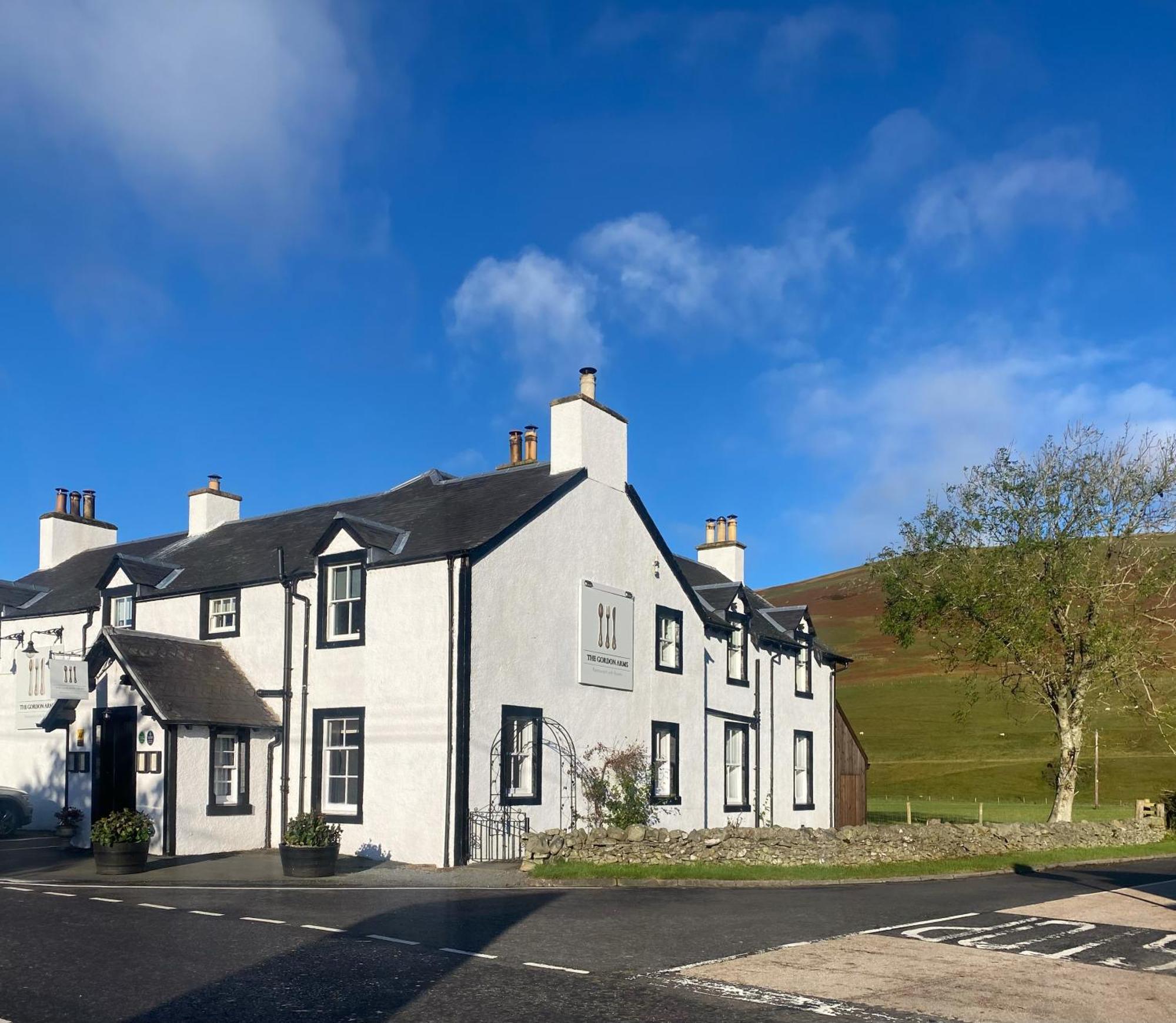 The Gordon Arms Restaurant With Rooms Yarrow エクステリア 写真