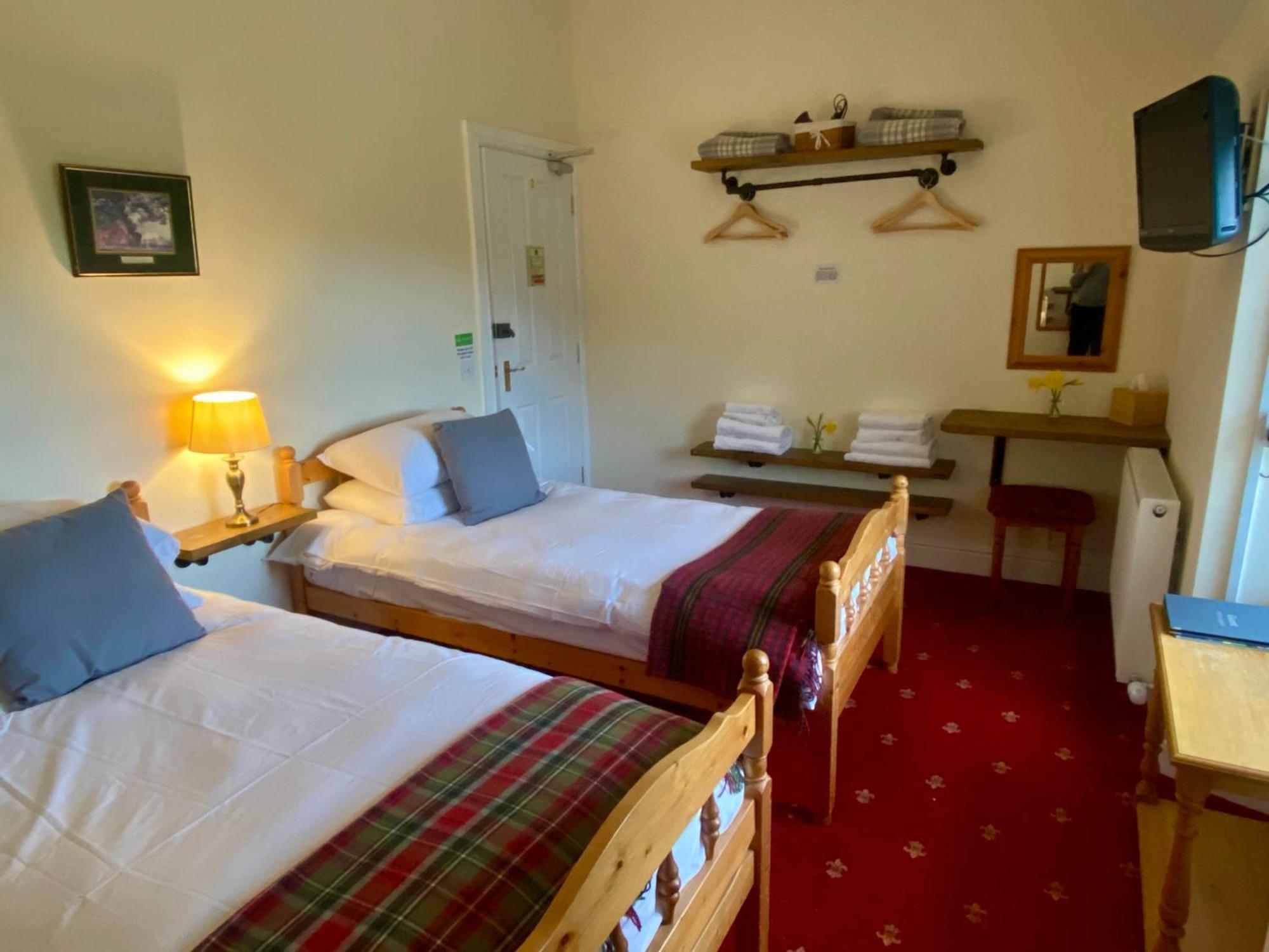 The Gordon Arms Restaurant With Rooms Yarrow エクステリア 写真