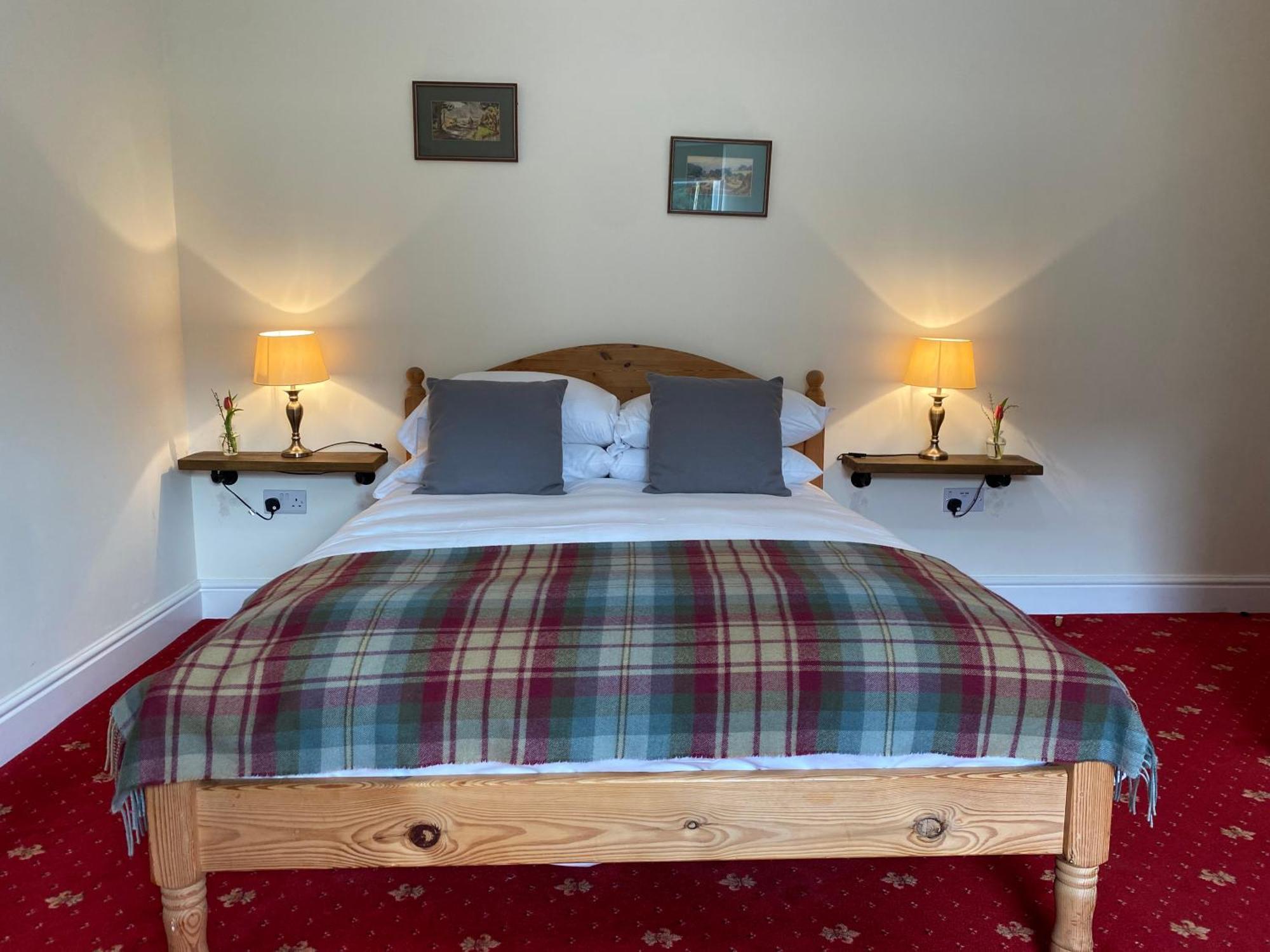 The Gordon Arms Restaurant With Rooms Yarrow エクステリア 写真